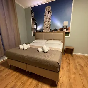 Pensionat Titta & Ruffo, Pisa